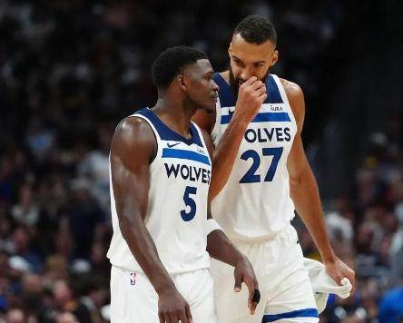 开云体育下载入口-球队归属权仍待定夺 森林狼休赛期难掀大风大浪