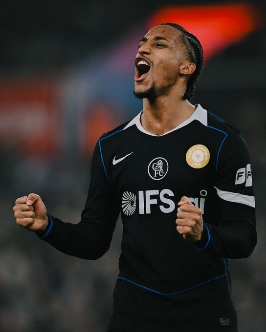 开云体育下载入口-7场3球1助！官方：若昂·佩德罗当选切尔西3月最佳球员